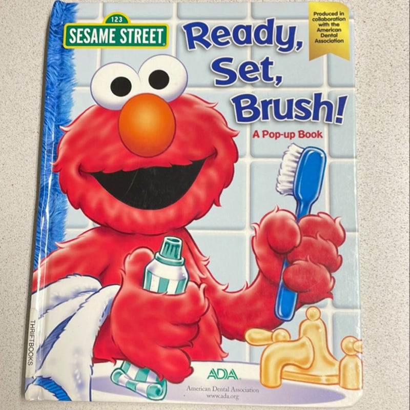 Sesame Street Ready, Set, Brush! a Pop-Up Book