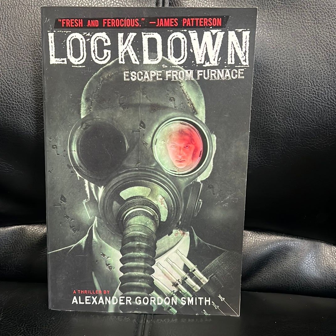 Lockdown by Alexander Gordon Smith Paperback Pangobooks