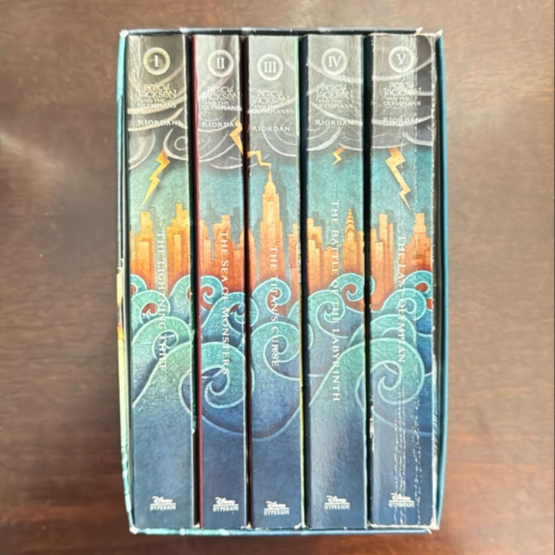 Percy Jackson and the Olympians 5 Book Paperback Boxed Set (new Covers W/poster)