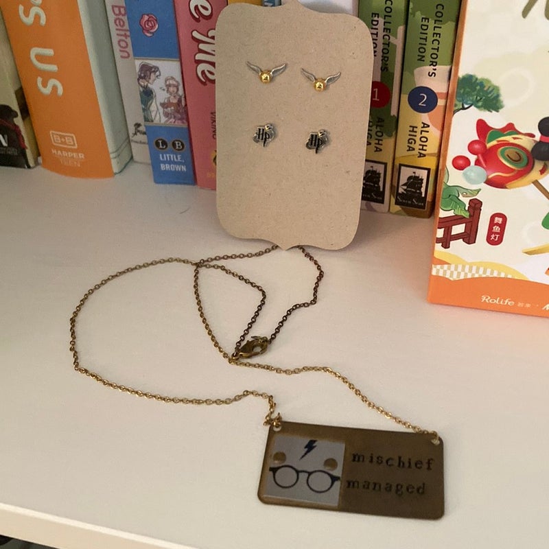 Harry Potter Jewelry Bundle Set (Necklace & Earrings)
