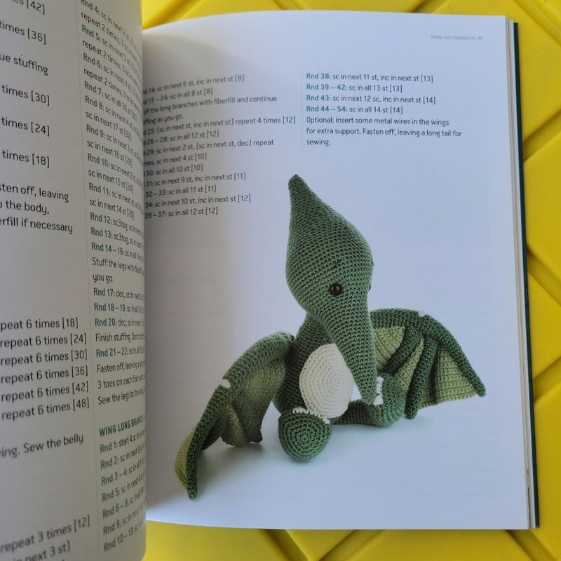 Dinosaurs, Mammoths and More Prehistoric Amigurumi