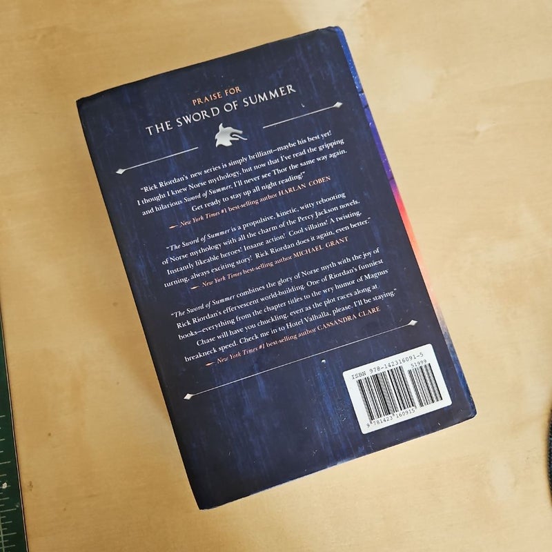 Magnus Chase and the Gods of Asgard, Book 1 the Sword of Summer (Magnus Chase and the Gods of Asgard, Book 1)