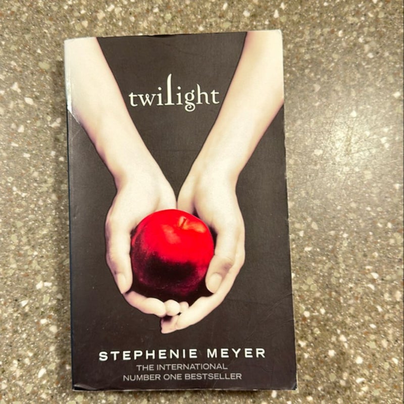 Twilight - UK EDITION