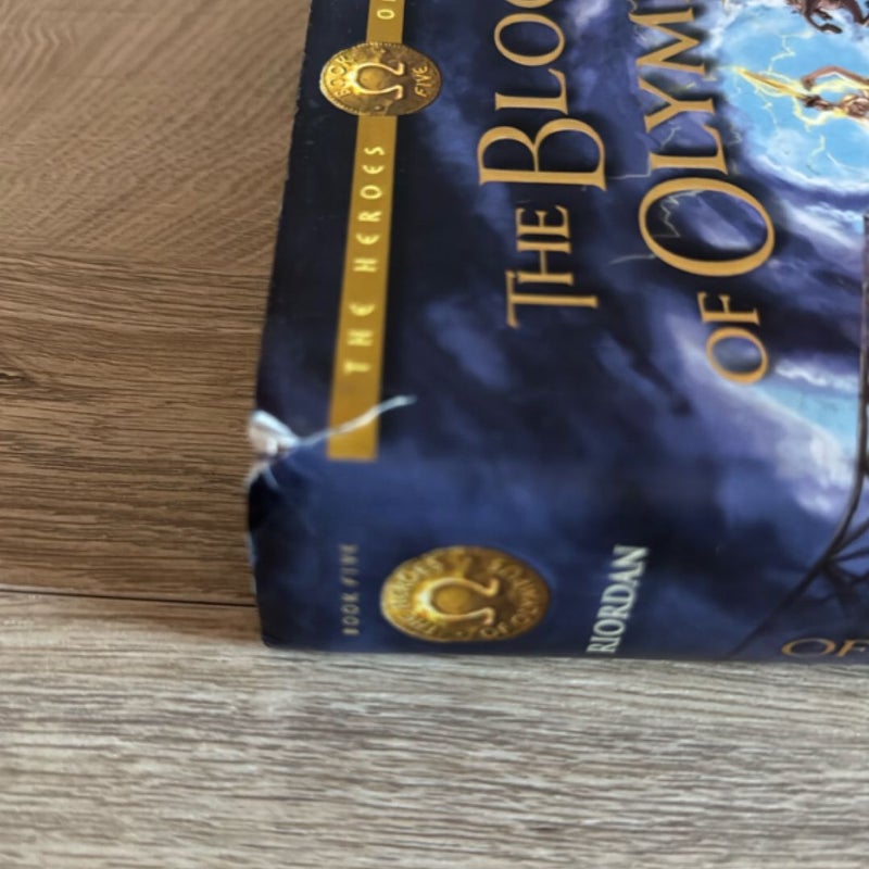 Heroes of Olympus, the, Book Five the Blood of Olympus (Heroes of Olympus, the, Book Five)