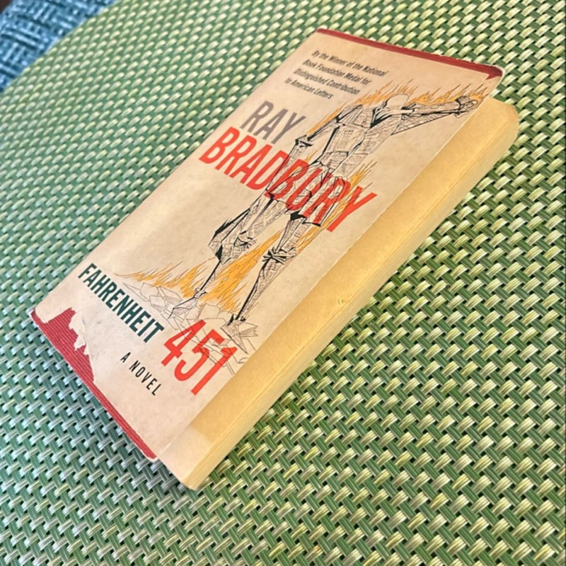 Fahrenheit 451