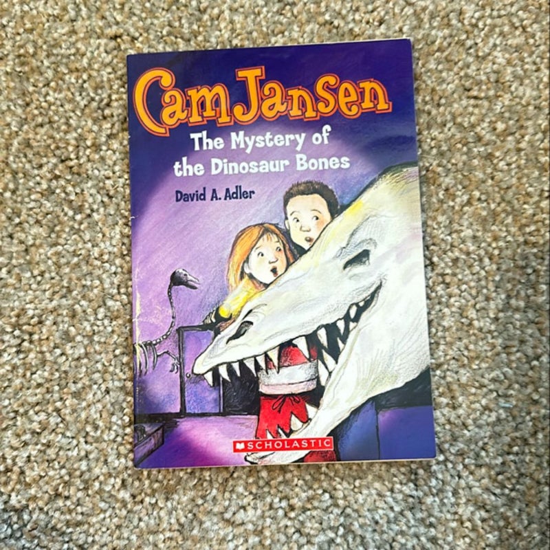 Cam Jansen and the Mystery of the Dinosaur Bones