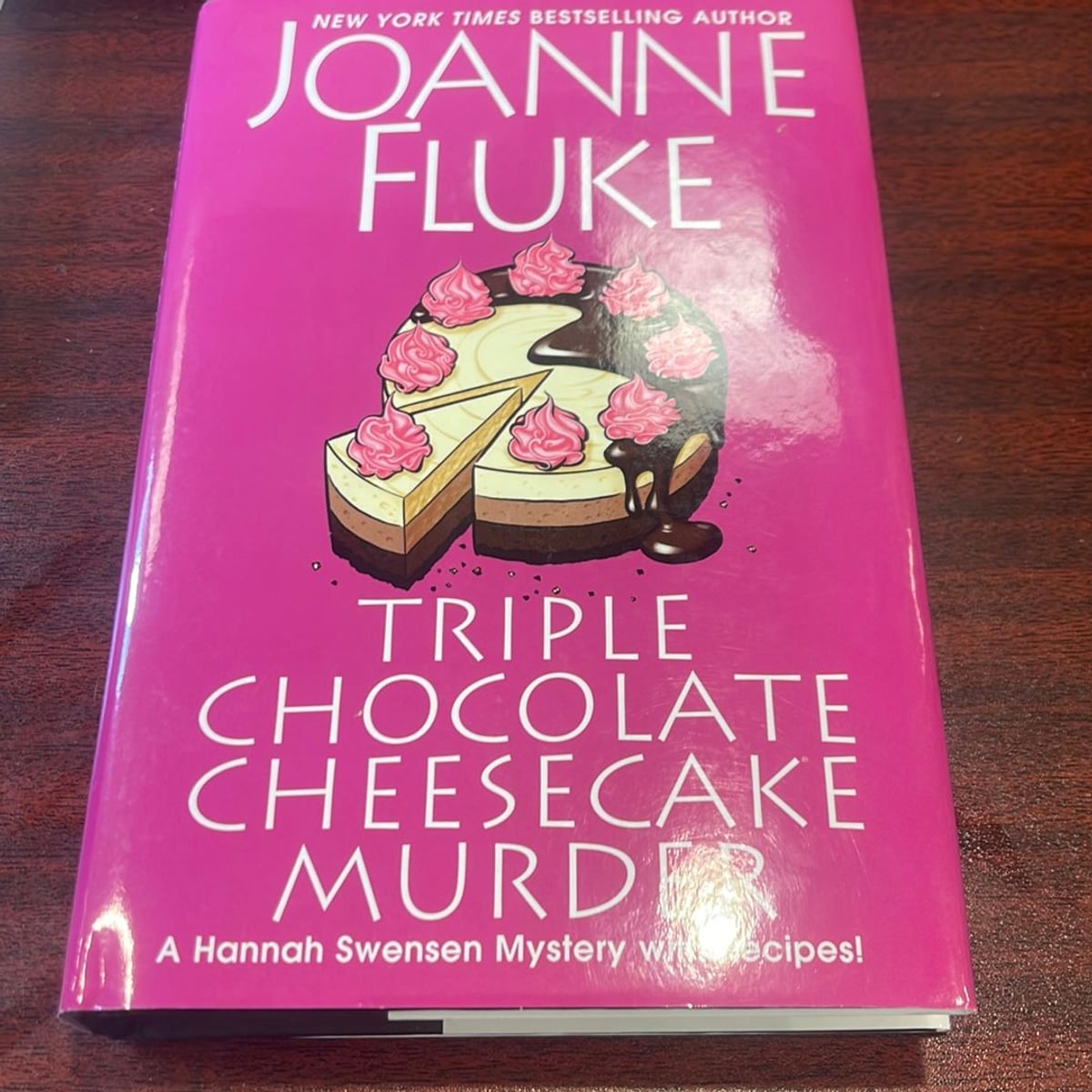 triple-chocolate-cheesecake-murder-a-hannah-swensen-57-off