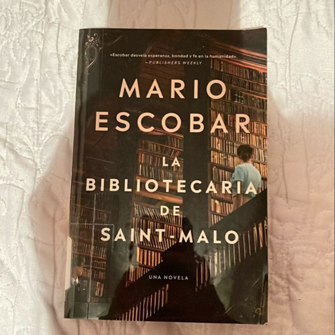 The Librarian of Saint-Malo la Bibliotecaria de Saint-Malo (Spanish Edition)