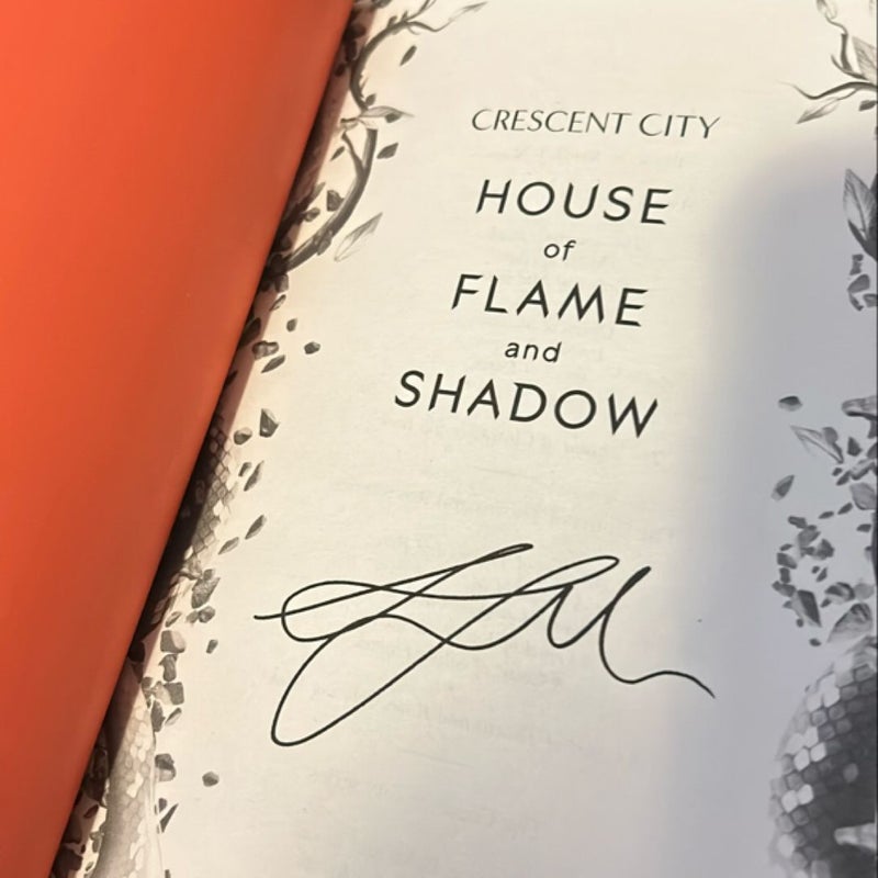 house of flame and shadow, Digitally signed, Barnes and noble exclusive 