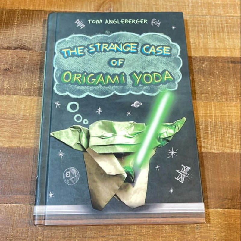 The Strange Case of Origami Yoda (Origami Yoda #1)