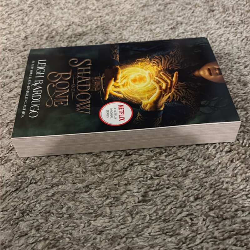 Shadow and Bone Book Box Set