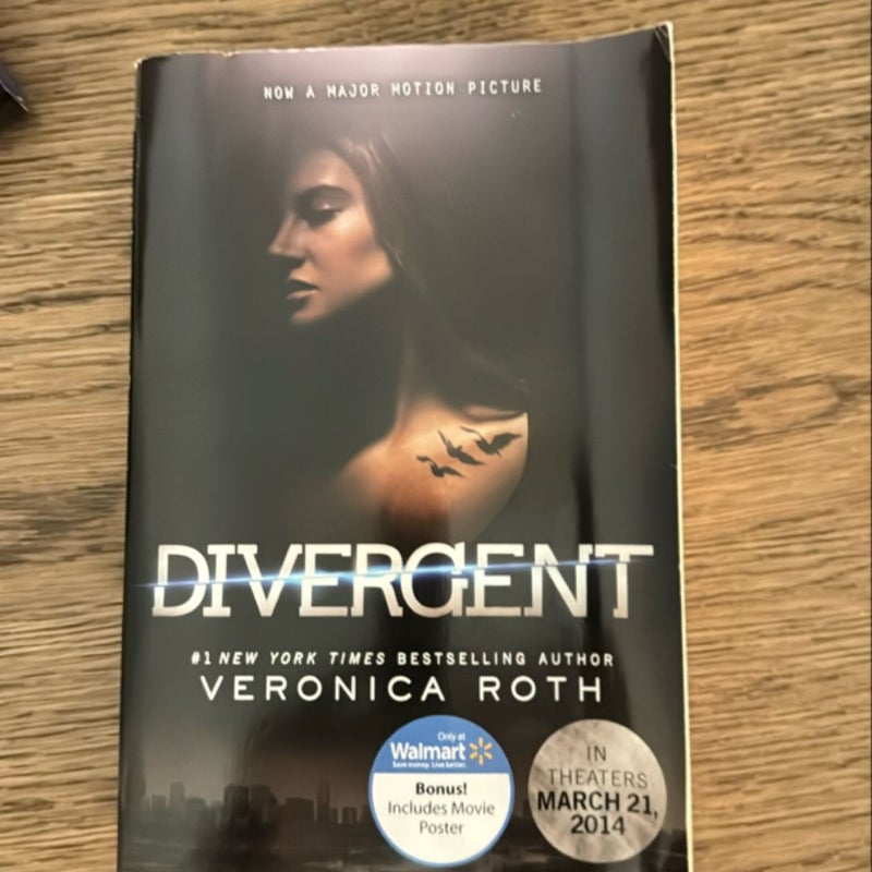 Divergent Movie Tie-In Edition