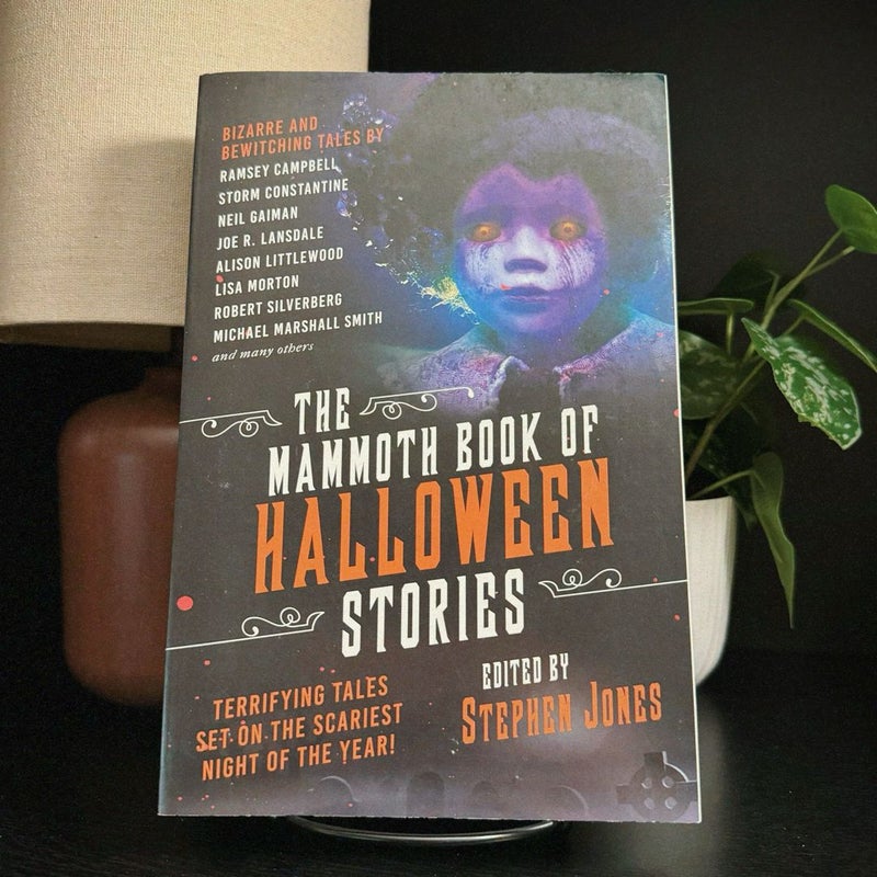 The Mammoth Book of Halloween Stories