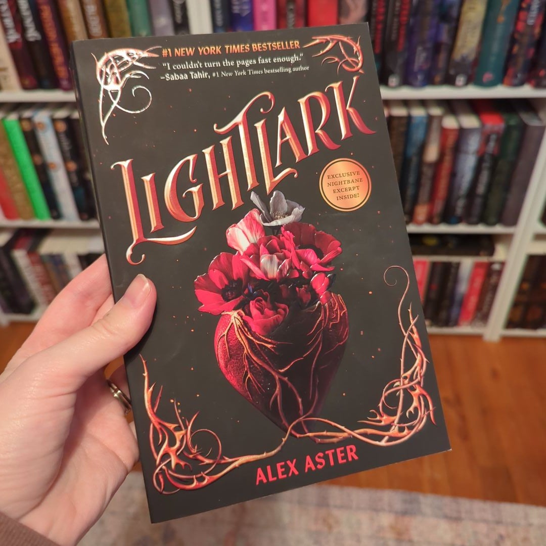 Lightlark (the Lightlark Saga Book 1) by Alex Aster, Paperback Pangobooks