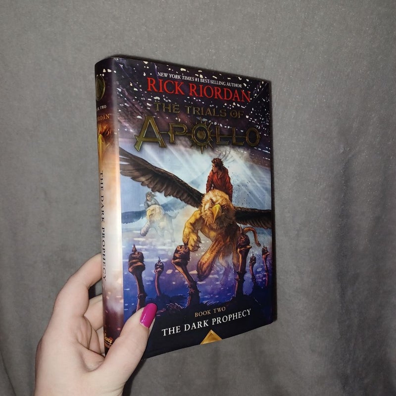 Trials of Apollo, the Book Two the Dark Prophecy (Trials of Apollo, the Book Two)