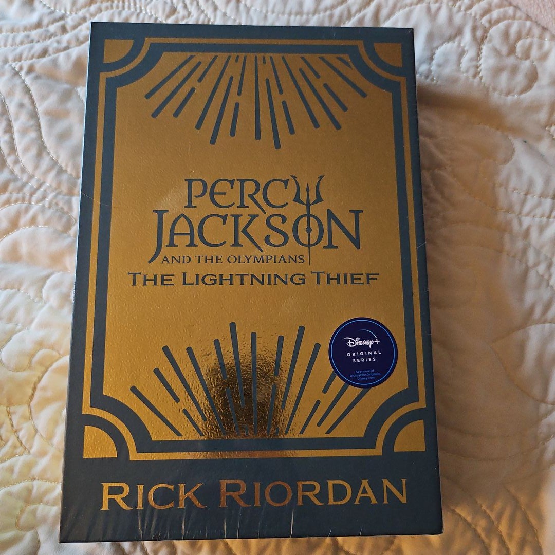 Percy Jackson and the Olympians the Lightning Thief Deluxe Collector's Edition