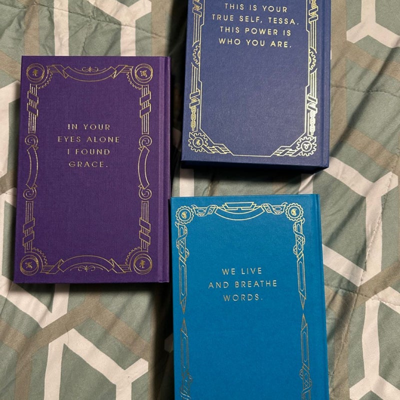 Infernal devices trilogy illumicrate