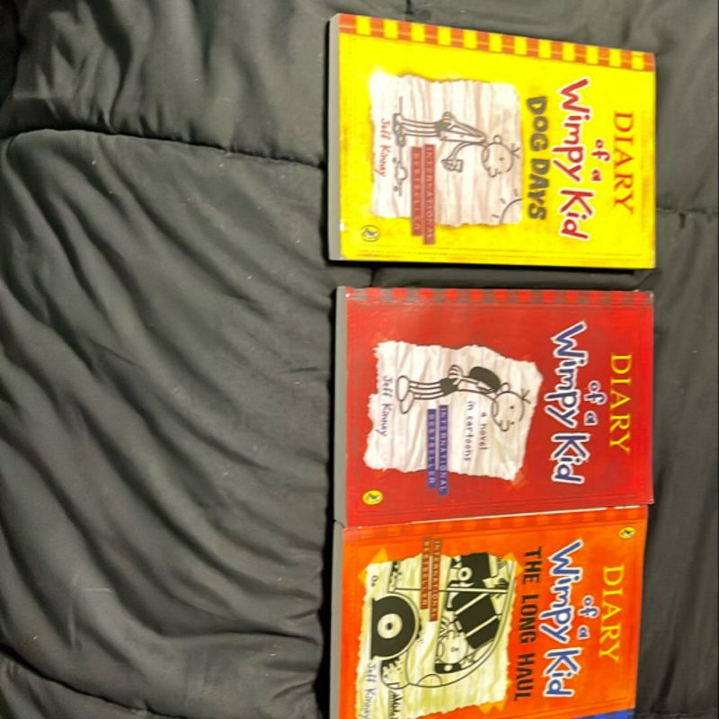3 diary of a wimpy kid books
