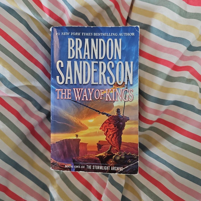 The Way of Kings: Sanderson, Brandon: 9780765365279: : Books