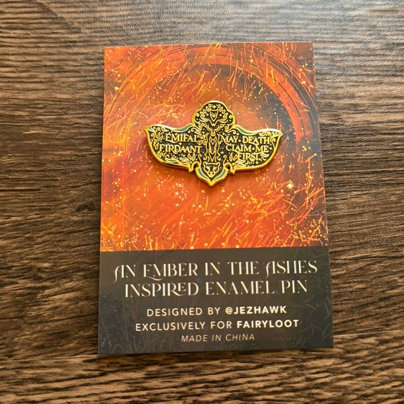 Fairyloot Exclusive Special Edition of Ember in the Ashes Pin & Bookmark