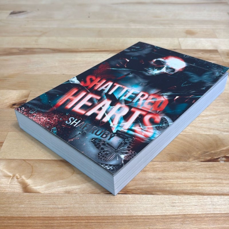 Shattered Hearts - Blackout Romance Special Edition