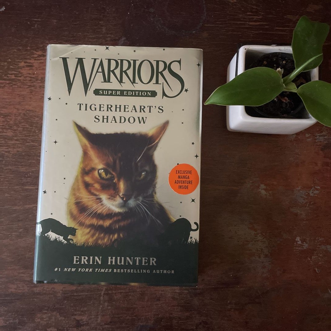 Warriors: Exile from ShadowClan - (Warriors Graphic Novel) by Erin Hunter  (Hardcover)