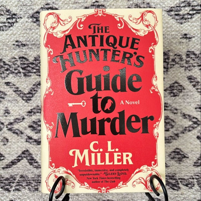 The Antique Hunter's Guide to Murder