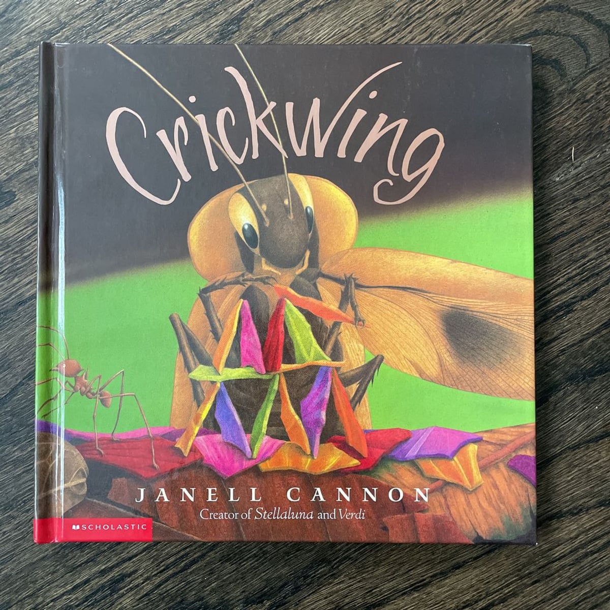 Crickwing by Janell Cannon, Hardcover | Pangobooks