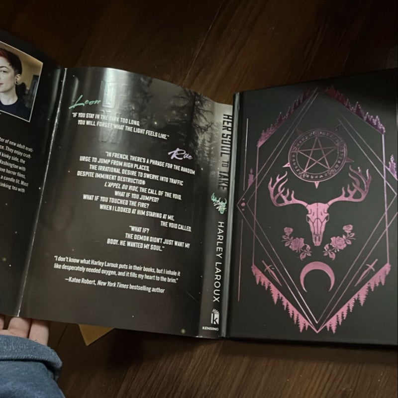 Her Soul to Take: Deluxe Special Edition