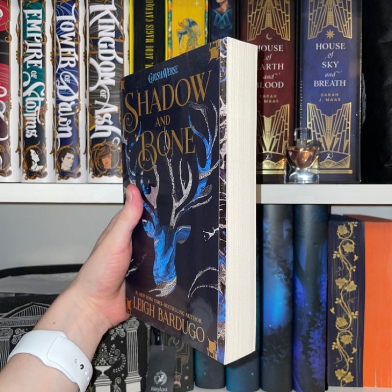 Shadow And Bone (Without Sticker)