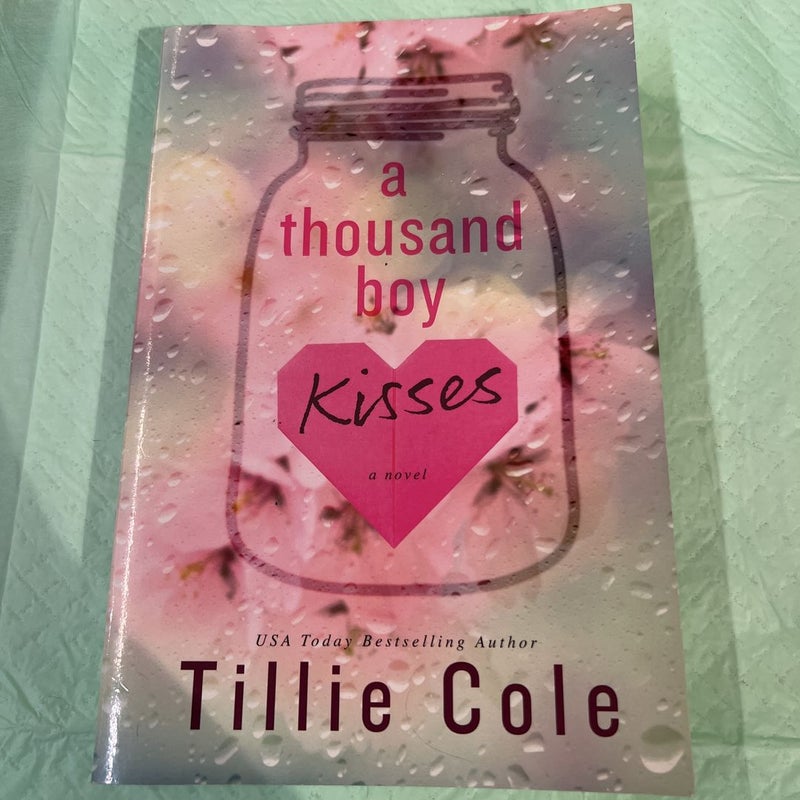 A Thousand Boy Kisses by Tillie Cole, Paperback