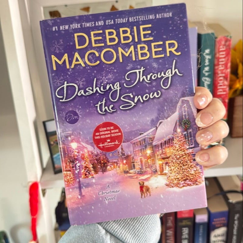 Dashing Through the Snow by Debbie Macomber