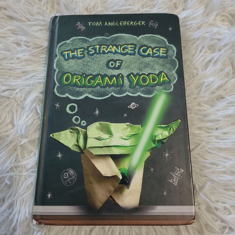 The Strange Case of Origami Yoda (Origami Yoda #1)