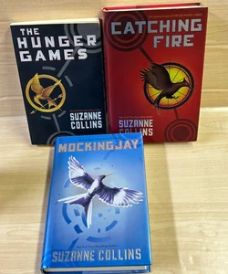 The Hunger Games Trilogy 1 Paperback and 2 Hardcover bundle