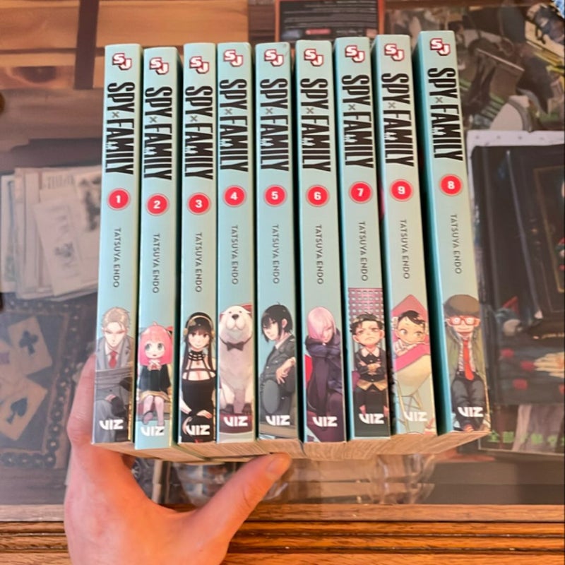 Spy X Family, Vol. 1 - 9