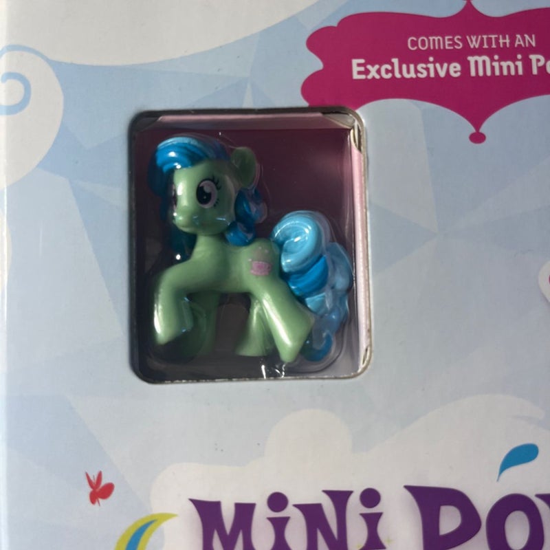 My Little Pony: Mini Pony Collector's Guide with Exclusive Figure