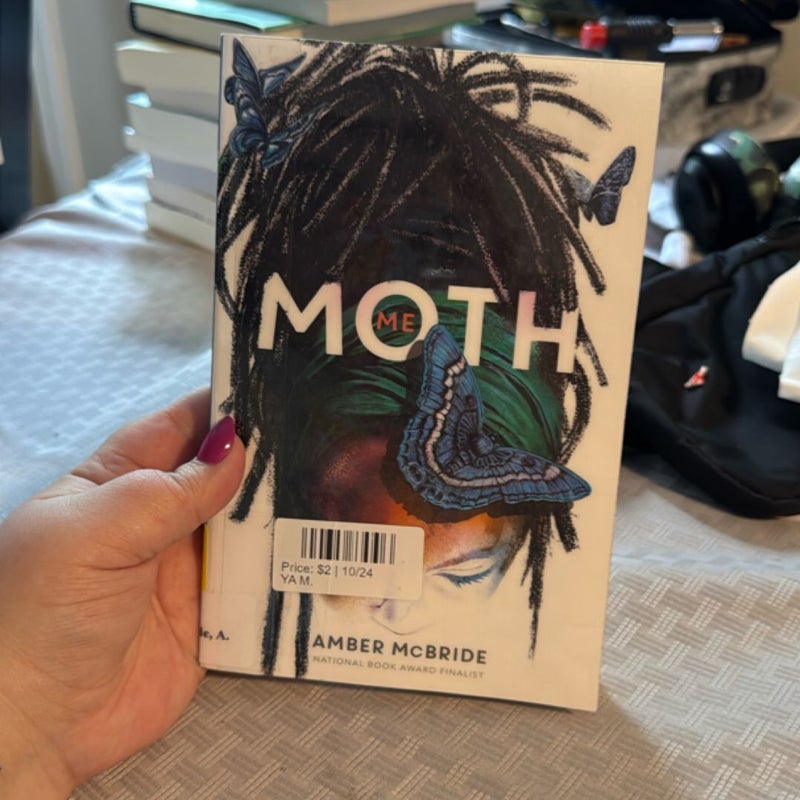 Me (Moth)