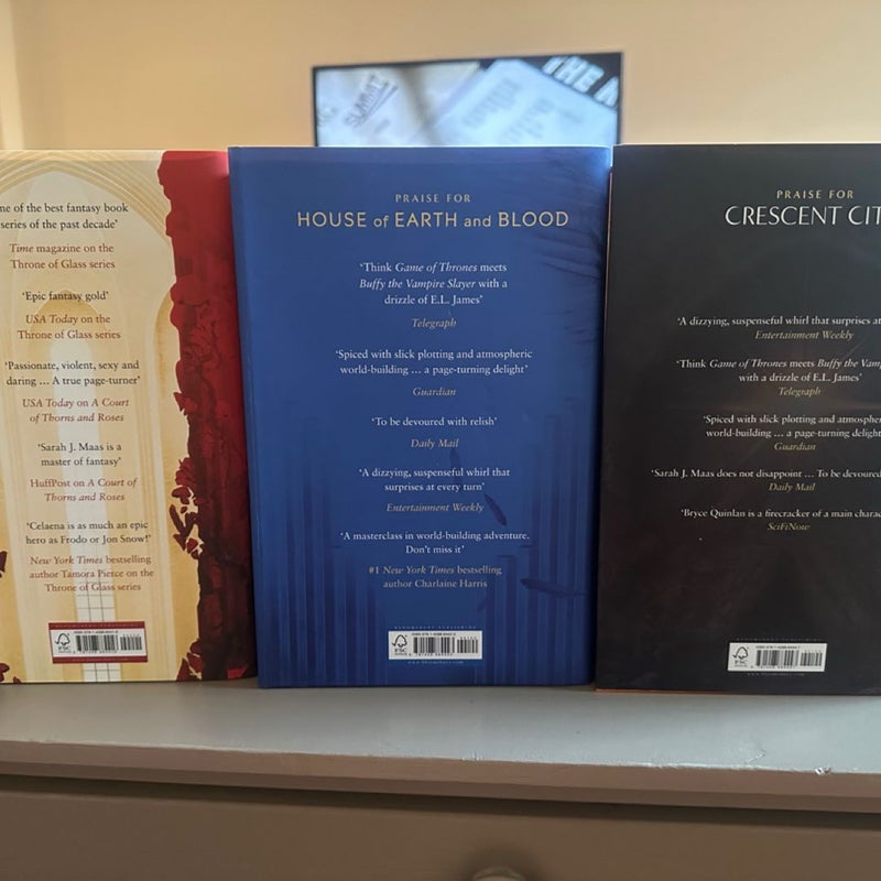 Illumicrate Crescent City Books 1-3