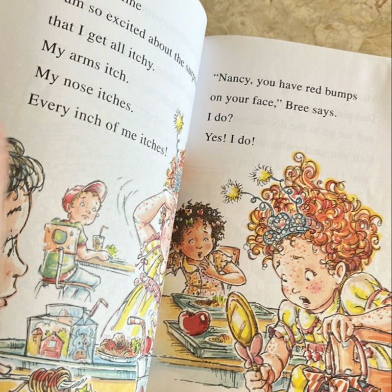 Fancy Nancy bundle of 2 readers