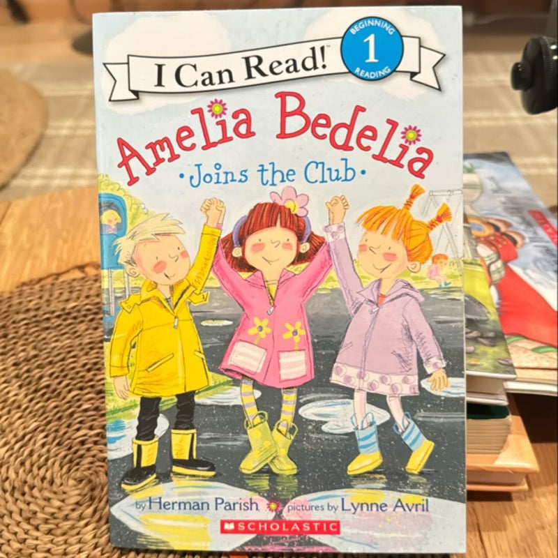 Amelia Bedelia Joins the Club 