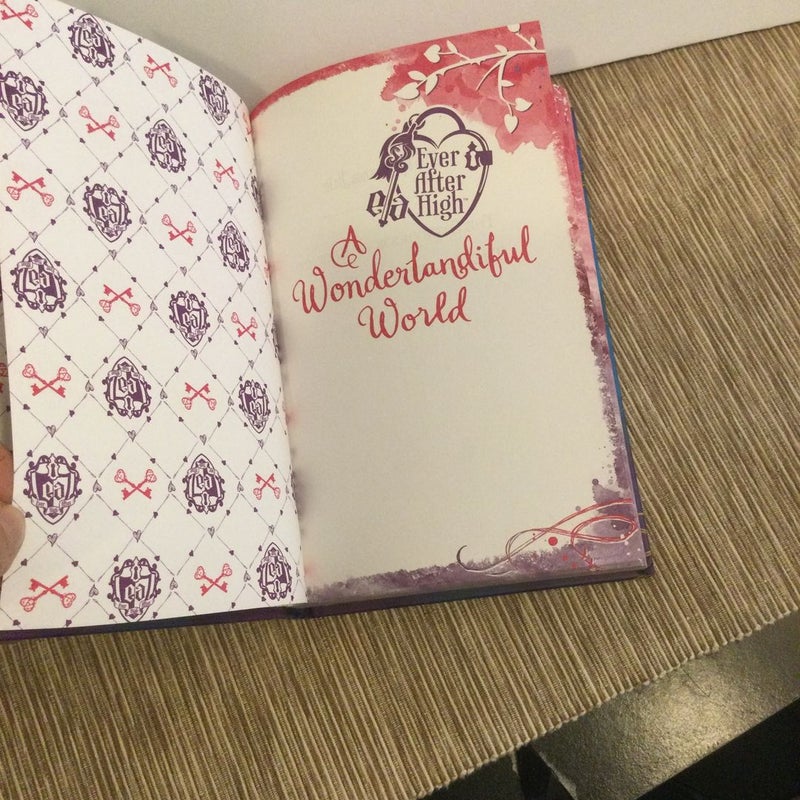 A Wonderlandiful World