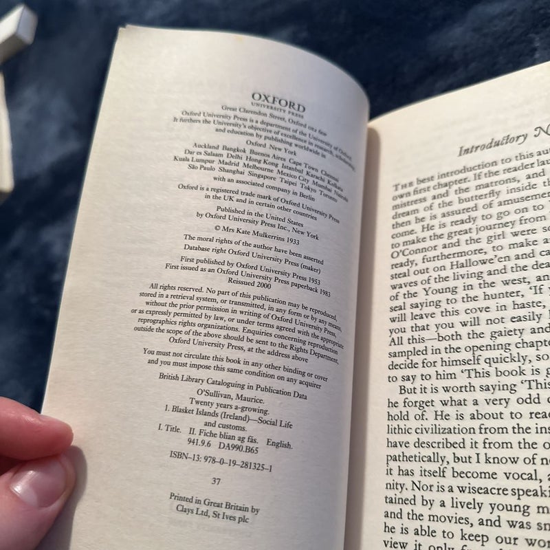 (Vintage UK Novel) Twenty Years A-Growing