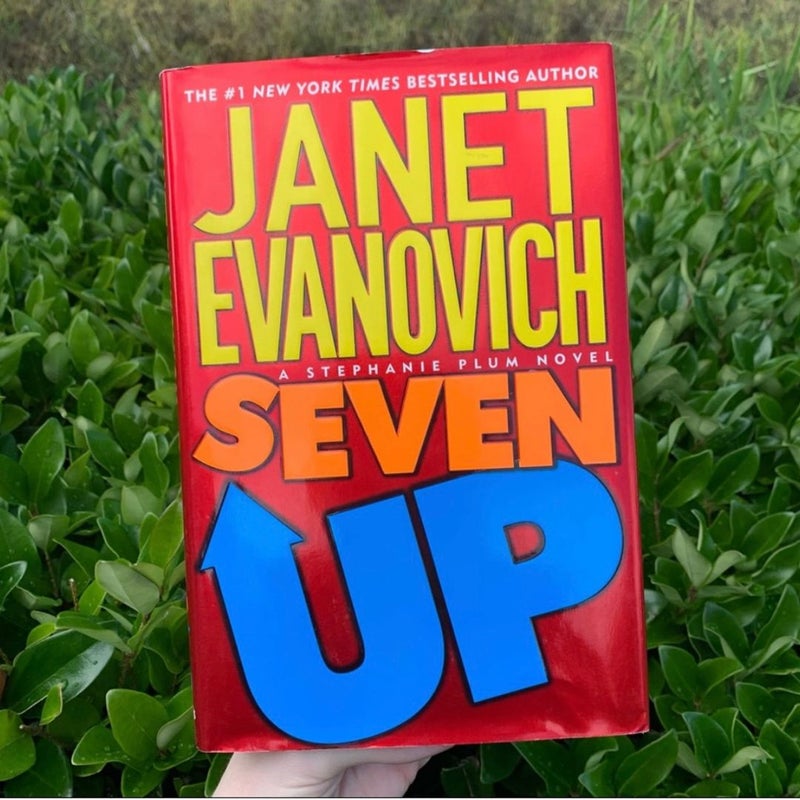 Janet Evanovich Seven Up Hardback Book A Stephanie Plum Novel