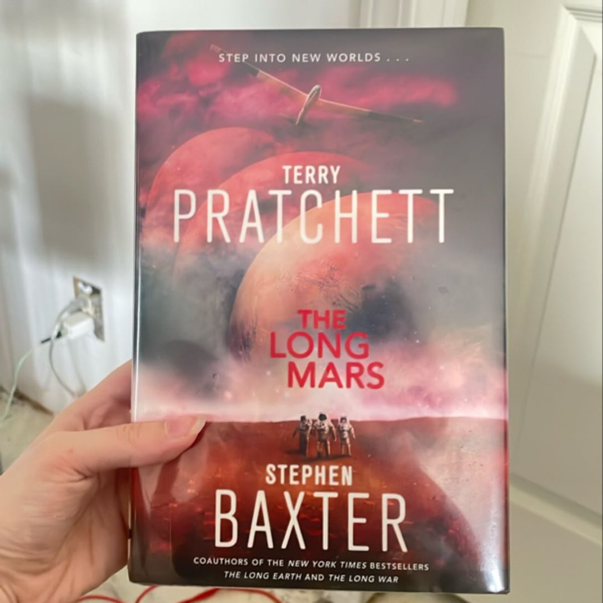 The Long Mars by Terry Pratchett, Stephen Baxter