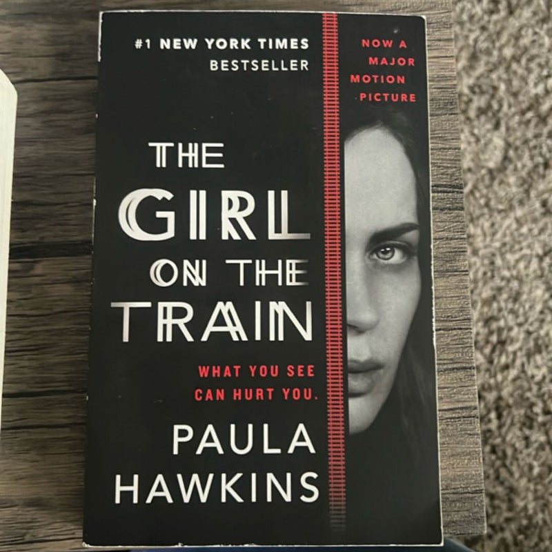 The Girl on the Train (Movie Tie-In)