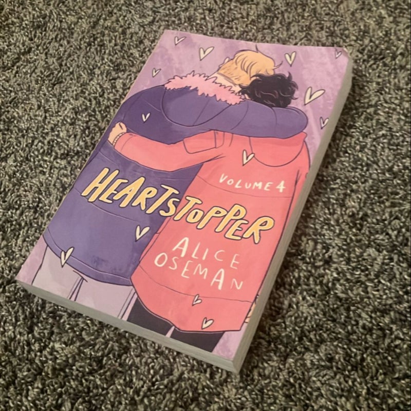 Heartstopper: Volume 4: a Graphic Novel