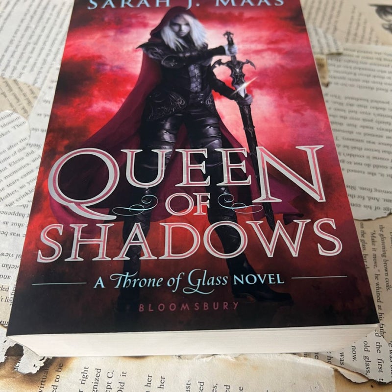 Queen of Shadows by Sarah j Maas original out of print