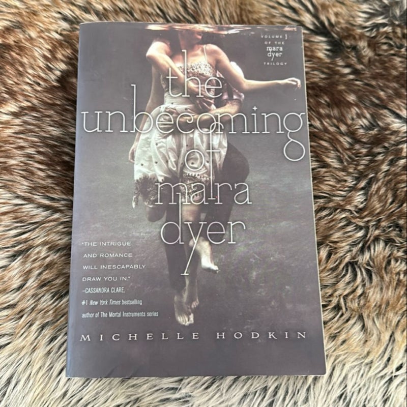 The Unbecoming of Mara Dyer