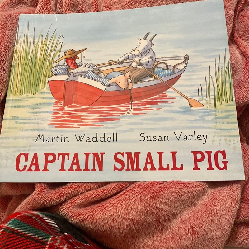 Captain Small Pig