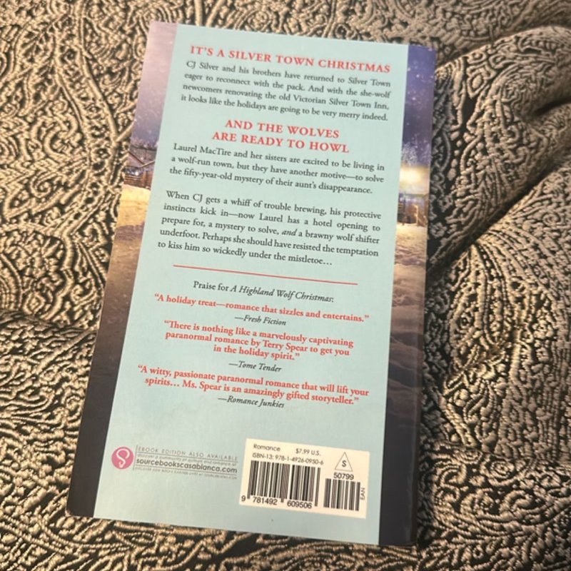 A Silver Wolf Christmas